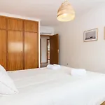 Apartament 3br Sea View *