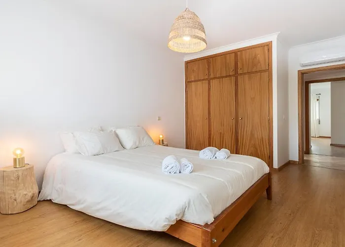 3br Sea View *